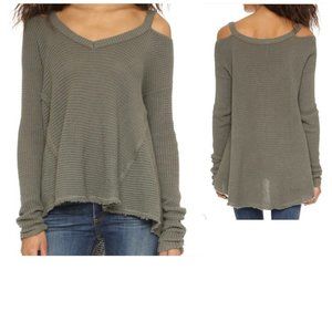 Free‎ People Womens Green Knitted V Neck Sweater Off Shoulder Size Small